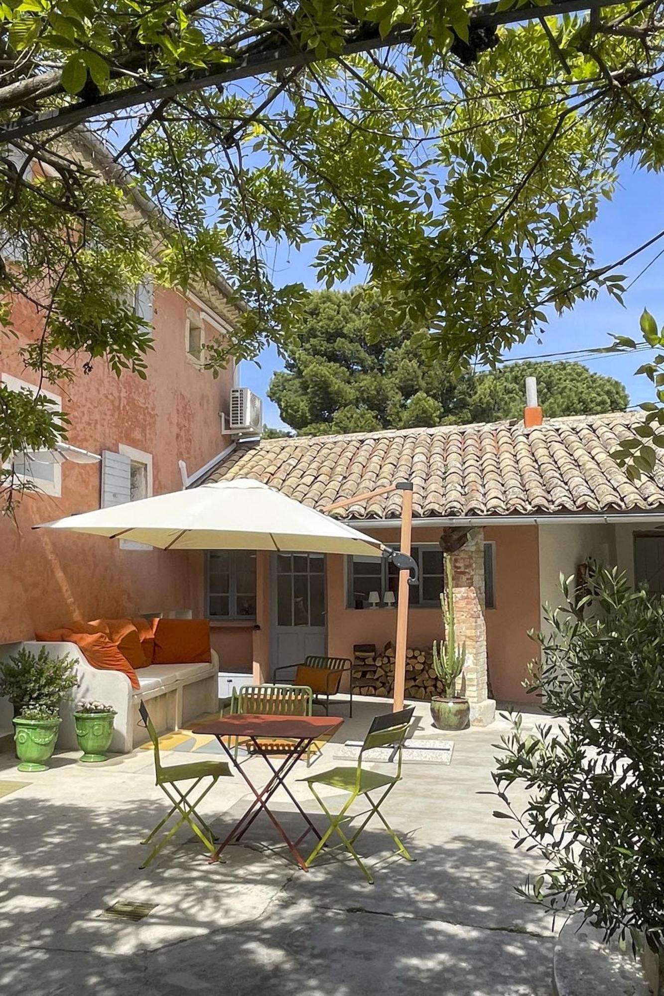 Maison D'Hotes Kazaart Robion en Luberon 外观 照片